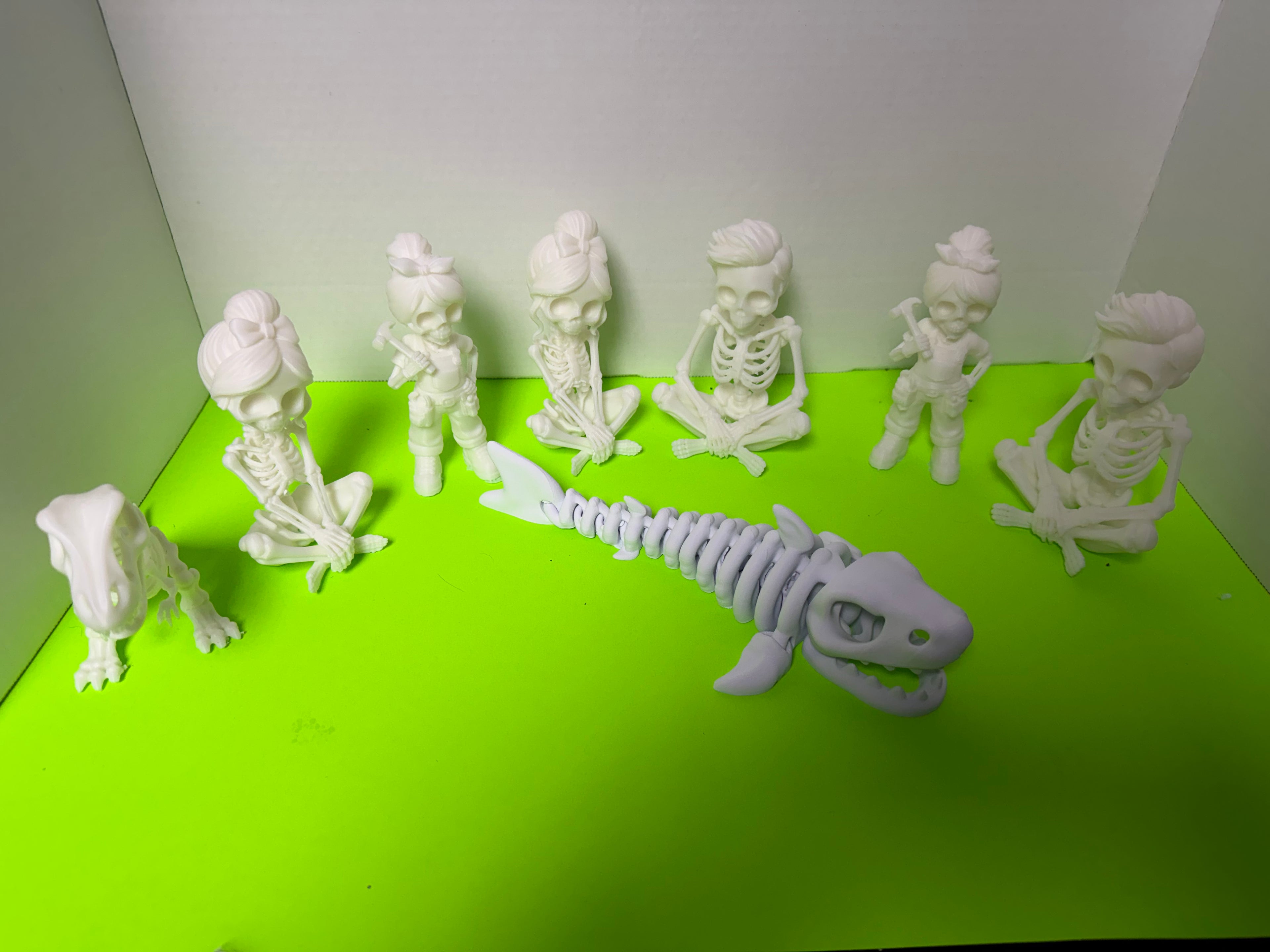 Cute Bone Family 3D Printed Figurines Set | T-Rex Whale Male Female Characters | Quirky Shelf Decor | Novelty Gift